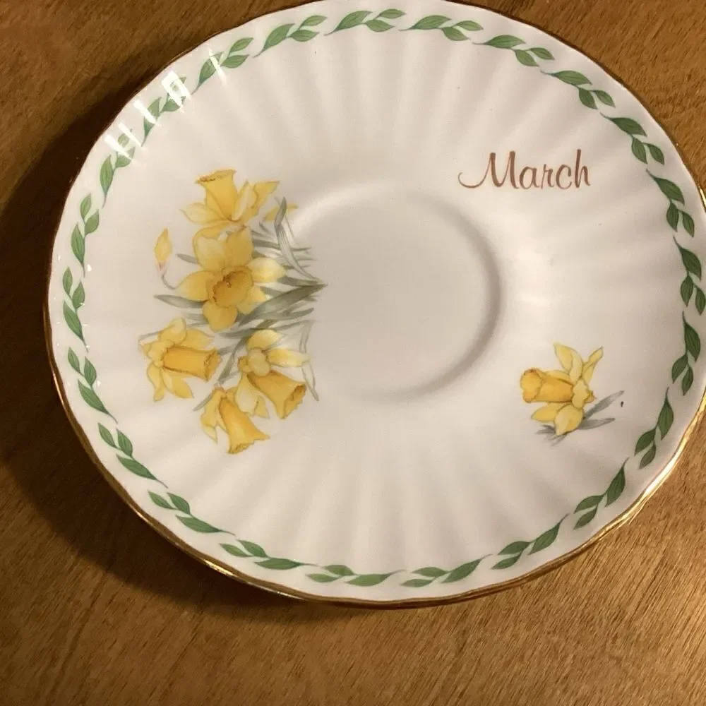 Golden Crown E&R English China Saucer